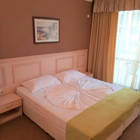Avalon - Sunny Apartman Napospart